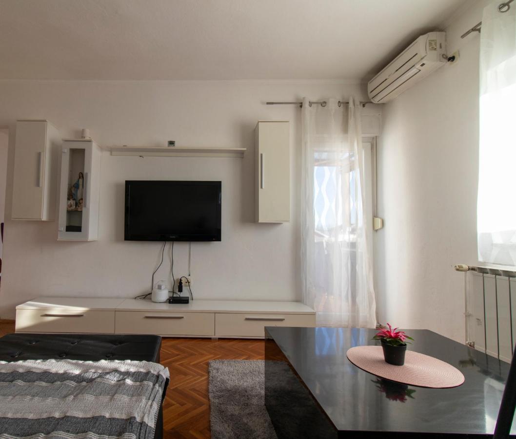 Melanie Apartment Privlaka  Exterior photo